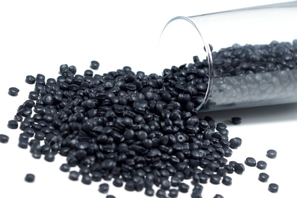 AP102 ( LUX) POLYPROPYLENE  BLACK  GRANULE